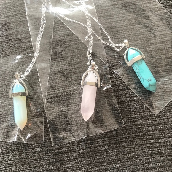 Turquoise Stone Necklace - Picture 3 of 3